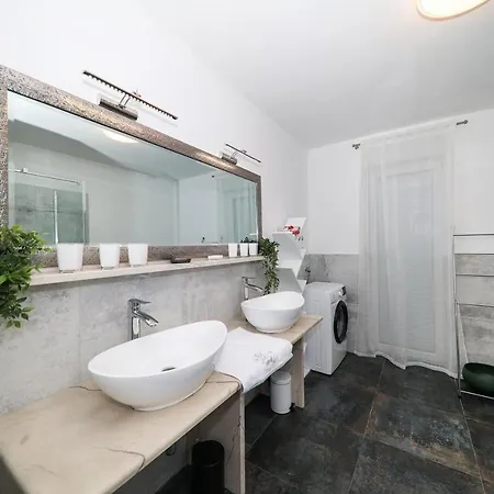 Apartman Bronzato
